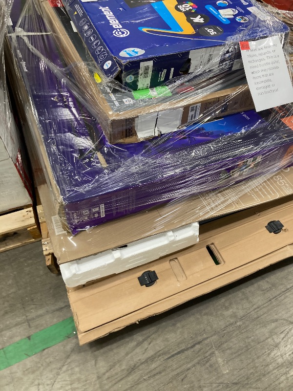 Photo 1 of ********No returns***No refund*******TV pallet doesn't work, only for parts of different brands and sizes. Some turn on, others don't. Broken screens, possibly missing cables and remote control. Returns not accepted. Final sale, approximate retail price o