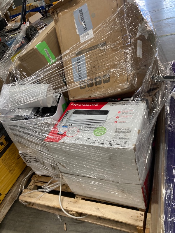 Photo 1 of ****no returns accepted***** final sale *****pallet with air conditioners and possible some fans only for parts, remote control or some part may be missing this pallet also contains small miscellanious item retail price is estimated for parts.