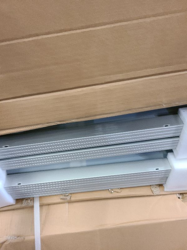 Photo 1 of ?New Upgrades? Renogy 400W 12V Solar Panel Starter Kit, 4 * 100 Watt N-Type 16BB Solar Panel, MPPT 40A Charge Controller, Adaptor Kit, Tray Cables, Mounting Z Brackets for RV, Camper, Off-Grid System