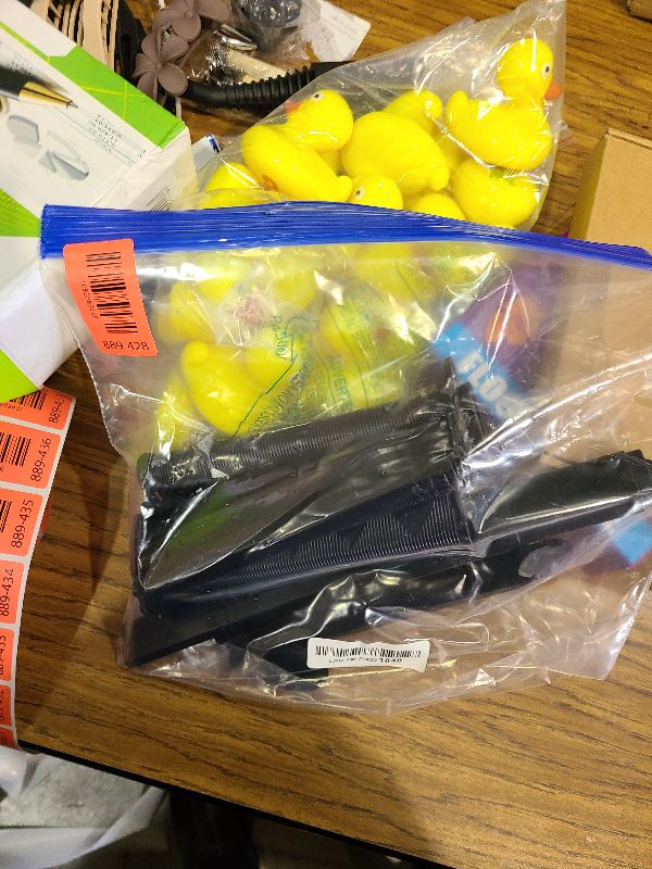 Photo 1 of 2Pcs 3D Printed Gravity Retractable Samurai Sword Model Toys, Telescopic Plastic Fake Katana Sword Toy, Ninja Martial Arts Weapons for Play Fighting, Halloween Cosplay, Samurai Costume Accessory