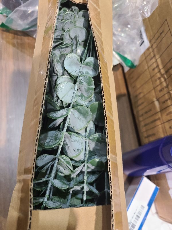 Photo 1 of 120 Pcs 4 Kinds Mixed Eucalyptus Leaves Stems Bulk Artificial Silver Dollar Leaves Picks Dried Eucalyptus Bundle Faux Spray for Wedding Vase Bouquet Floral Arrangement