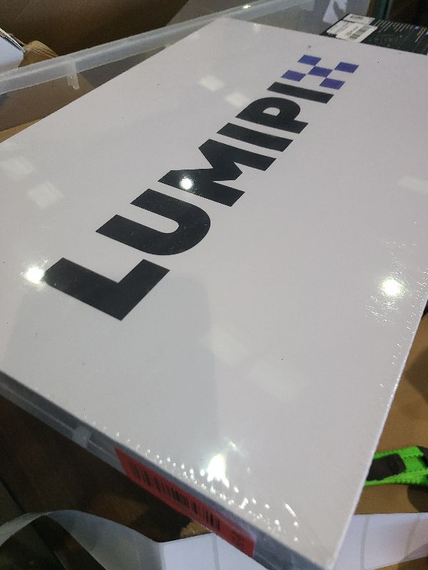 Photo 1 of 15.6 Inch Portable Monitor 1080P FHD IPS Gaming Display Monitor with USB-C & HDMI Light Weight Ultra-Slim External Second Screen with Smart Cover & Speakers for Laptop?PC, Mac, Phone, PS5, Switch