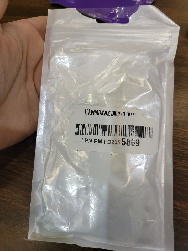 Photo 1 of 16mm Replacement Silicone Watch Band for Casio GAS/GAW/GA-150/200/201/300/310 Durable Waterproof Men's Watchband Replacement, Casio G Shock Watch Band Replacement (White)