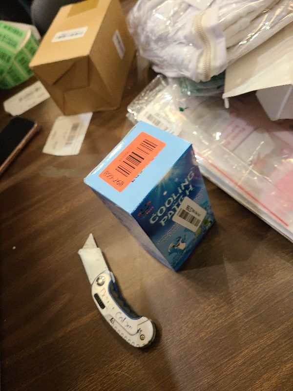 Photo 1 of 20 Sheets Cooling Patches for Fever Discomfort & Pain Relief, Cooling Relief Fever Reducer, Soothe Headache Pain, Pack of 20 Blue