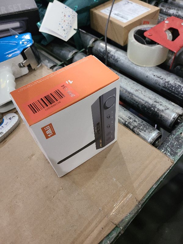 Photo 1 of 1Mii DS700 HiFi Bluetooth Audio Transmitter Receiver for TV, Long Range Wireless Adapter with Audiophile DAC, LDAC/aptX HD/aptX LL, OLED Display, Optical & Coaxial Input/Output, RCA Output Only