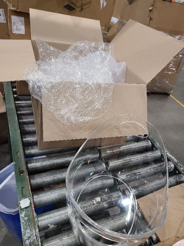 Photo 1 of 2 Pcs Ice Bucket 4 Liter Champagne Wine Bucket Clear Acrylic Beverage Tub Party Drinks Ice Tub for Wine, Champagne or Beer Bottles Bar Supplies