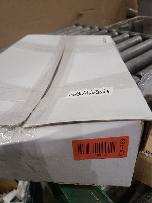 Photo 1 of 20 x 30 Inches White Tissue Paper 600 Sheets Wrapping Tissue Paper Bulk for Storage Packaging Gift Bags Christmas Wedding Birthday Art Crafts