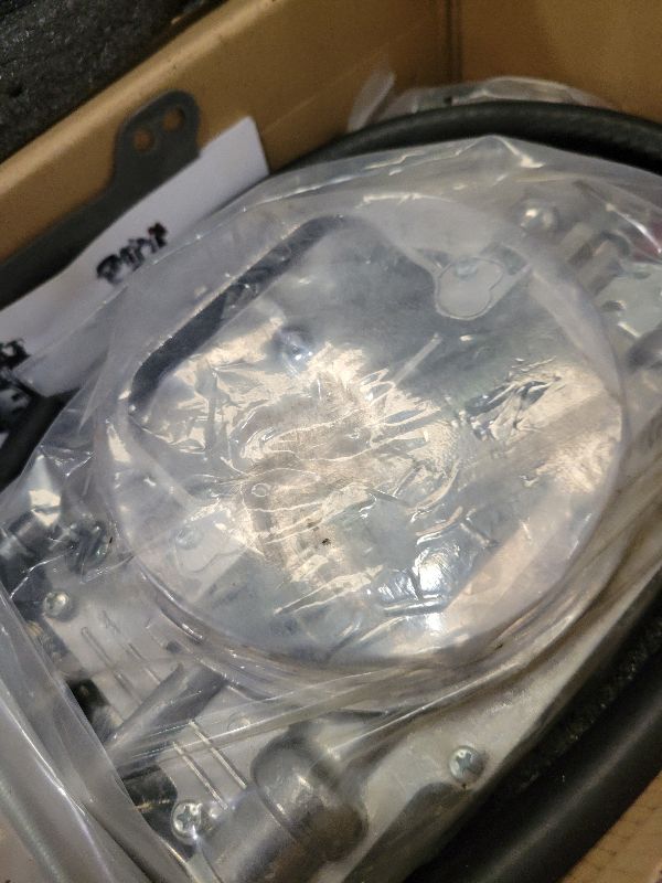 Photo 1 of 1405 600 CFM 4 Barrel Carburetor w/Manual Choke Carburetor Compatible with Corvette Silverado GMC Square Bore Carburetor (Non-EGR)