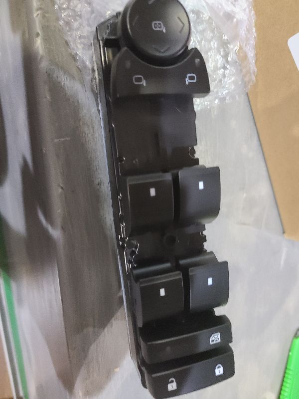 Photo 1 of 20835552 Power Window Switch Driver Side Door & Mirror Master Switch Compatible with 2007-2014 Chevy Silverado Suburban Tahoe GMC Yukon Sierra,2009-2014 Cadillac Escalade, Replace 25783950 25976221