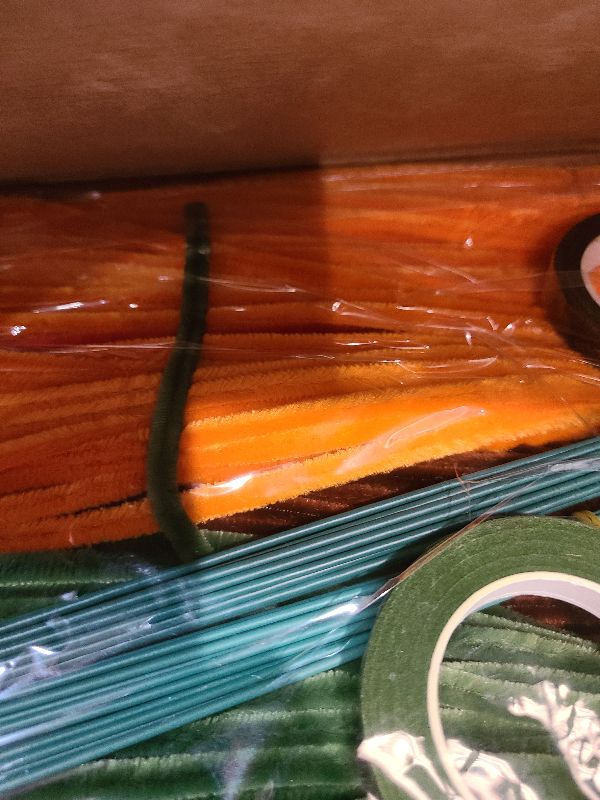 Photo 1 of 300Pcs Halloween Pipe Cleaners Craft, Orange Pipe Cleaners Bulk Chenille Stems with 35Pcs Green Floral Wires and Gardening Tape for Flowers Craft Supplies DIY Art Projects (5 Colors)