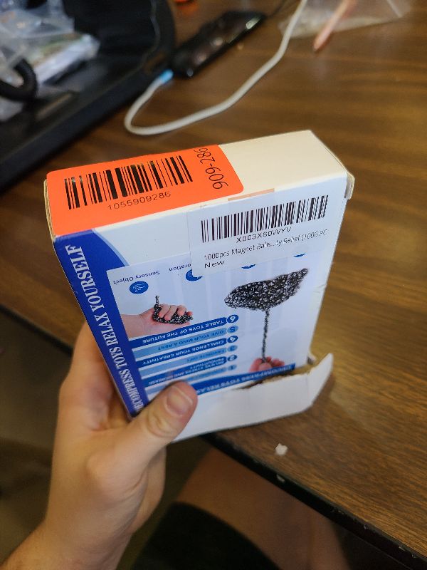 Photo 1 of 1000pcs Fidget Toys Adults ?Sensory Toys? Desk Fidgets Toys for Office Stress/Anxiety Relief (1000 PCS)