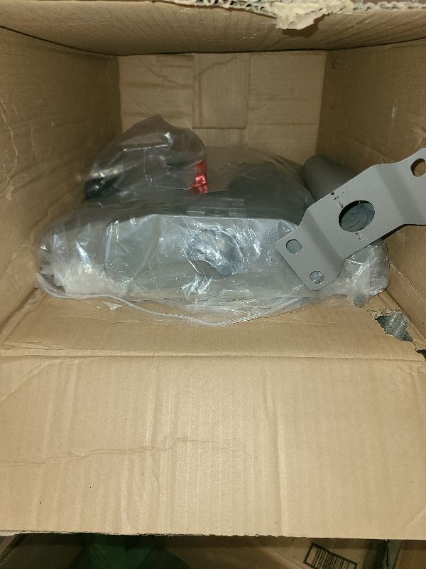 Photo 1 of 10500W Solar Street Lights Outdoor, 650000LM 7000K Solar Parking Lot Lights Dusk to Dawn 40000mAh IP67 Waterproof Pole Security Flood Lamps with Motion Sensor and Remote for Yard, Garage, Driveway