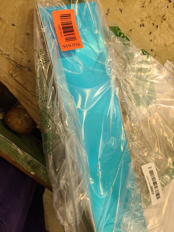 Photo 1 of 2 Pcs Gutter Valley Splash Guards,Rain Gutter Valley Roofing Gutter Guards, Diverter Roof Rain Diverter for House Shingle Roofs Corner (2)