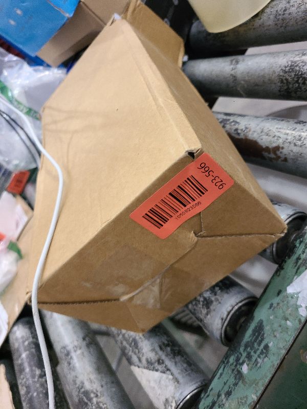 Photo 1 of 2 Quart (2 Liter 68 oz) Square Glass Pitcher with Lid and Spout, Water Pitchers with Handle for Fridge, Borosilicate Glass Carafe for Hot/Cold Drink, Large Jug for Iced Tea, Coffee,Juice,Milk,Beverage