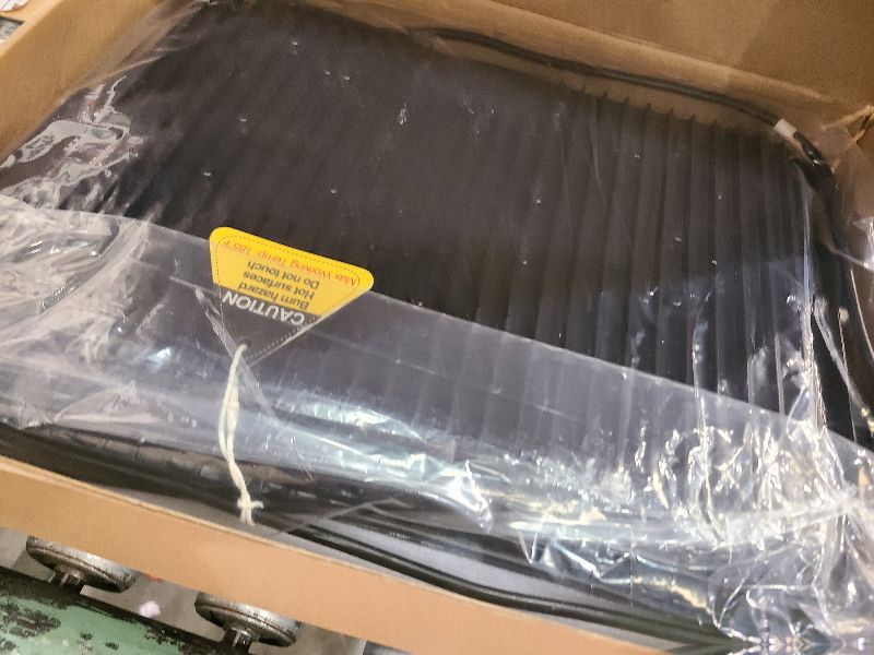 Photo 1 of 200W LED Flood Light Outdoor with Plug+10ft Wire, 24000Lm Super Brighter Security Light, IP66 Waterproof LED Worklight, 5000K Daylight White Exterior Floodlight for Yard Garden Garage Stadium(2 Pack)