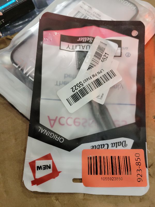 Photo 1 of [Apple MFi Certified] 2 Pack iPhone 3.5mm Headphone Jack Adapter,Lightning to 3.5mm Earphones Jack Adapter Cord Dongle Aux Cable Converter Accessories Compatible with iPhone14 13 12 11/Xs/XR