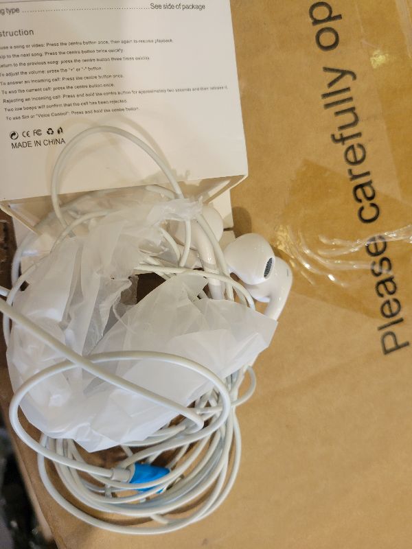 Photo 1 of 2 Pack Wired Headphones for iPhone Earbuds with Built-in Microphone & Volume Control Nosie Reduction Earphones Headsets Compatible with iPhone 14 13 12 11 Pro Max XS XR X 8 7, Support All iOS System