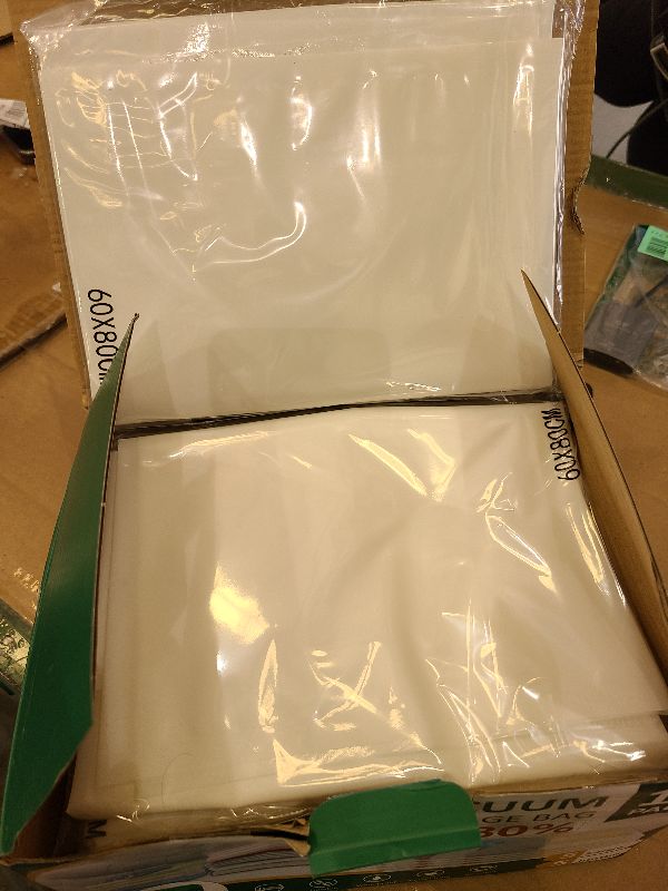 Photo 1 of 10 Pack Vacuum Storage Bags (5 Jumbo/5 Large) with Electric Pump, Reusable Compression Space Saver Bags for Autumn And Winter clothing, Mattress, Bedding, Quilts and Pillows, Comforters, Travel, White