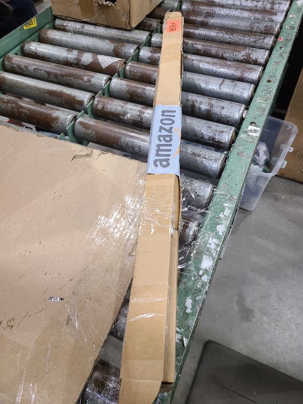 Photo 1 of 20 PCS Dried Flower, 30-inch Tall Nature Pampas Grass Bouquet Decor - Boho Flowers and Feathers for Centerpieces, Perfect for Tall Floor Vase Fillers, Living Room, and Wedding Decor(White, Natural)