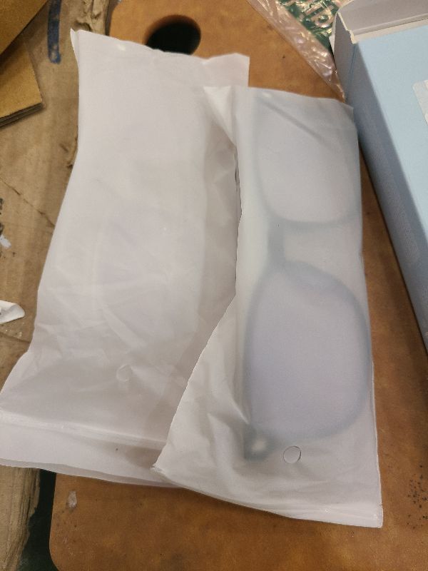 Photo 1 of 2 PCS Blue Light Glasses for Woman, Blue Light Glasses Men Bluelight Blocking Glasses Eyeglasses For Reading Gaming