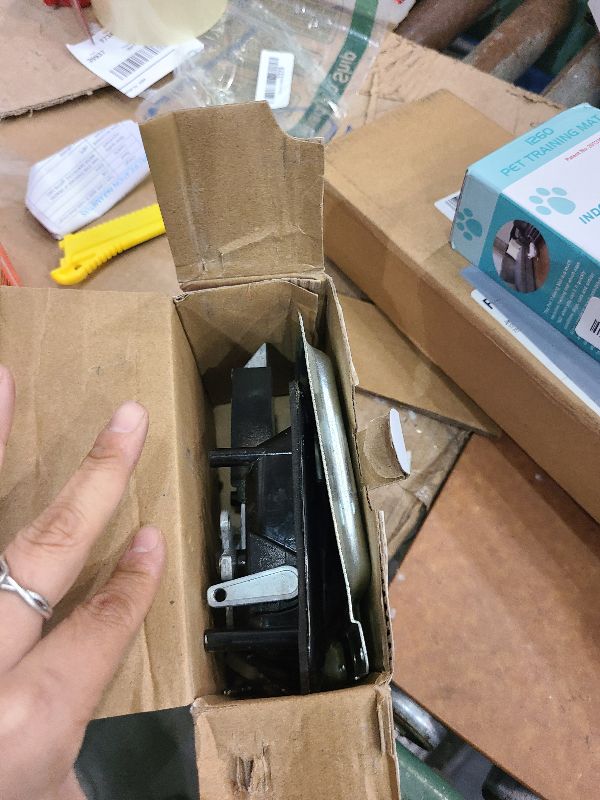 Photo 1 of 2 Set - Creative Products Group BLL-50301-2006-1PK Global Versa PRO Baggage Slam Latch - Versa V