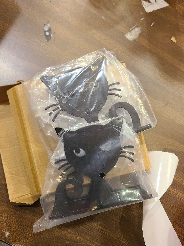 Photo 1 of 2 Pcs Halloween Napkin Holder for Table Metal Black Cat Design Paper Napkin Holder Stand Decorative Tissue Dispenser Farmhouse Napkins Holder for Dinner Kitchen Restaurant Home Decor Bar