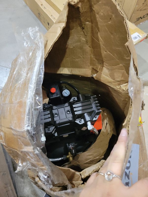 Photo 1 of 14Gal Portable Ultra Quiet Air Compressor, Max 115PSI 2HP 8.75CFM 70dB Oil-Free Low Noise Air Compressor for Auto Repair, Bike Tires, Garage Spray Painting 110V/60Hz