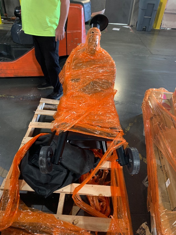 Photo 1 of ***TRUCK/TRAILER PICKUP ONLY***Z GRILLS Upgrade 8 in 1 Wood Pellet Grill & Smoker for Outdoor Cooking, BBQ Grill with PID 2.1 Controller, LCD Screen, 697 sq, Meat Probes, Rain Cover (read clerk comments)