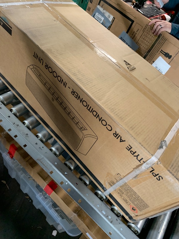 Photo 1 of ***FACTORY SEALED***Oylus 12000 BTU Mini Split Ac/Heating System - 19 SEER2 Mini Split AC Unit with Heat Pump, 115V Energy Efficient Ductless AC Unit Up to 750 Sq.Ft with Installation Kit