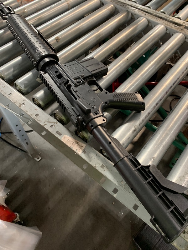 Photo 1 of *** Only***Crosman M4-177KT Tactical Style Variable Pump .177-Caliber Pellet/BB Air Rifle Kit