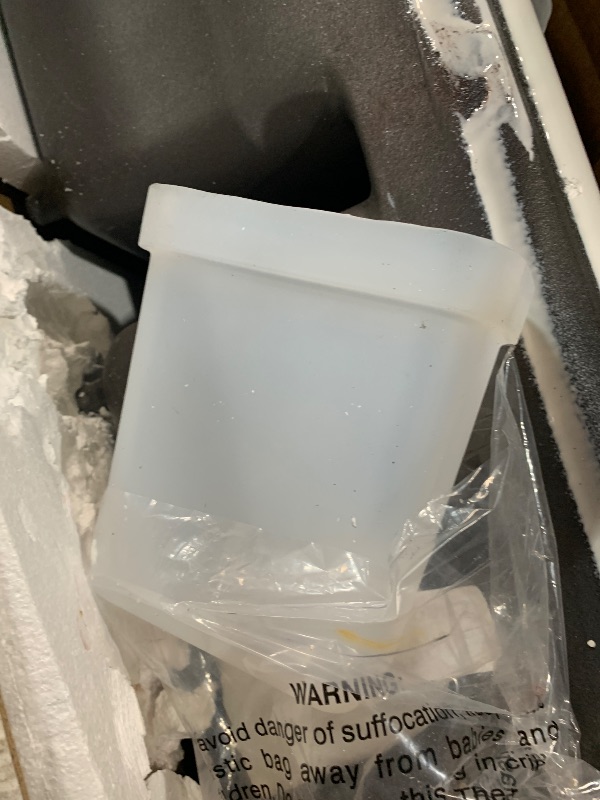 Photo 1 of (used)(damaged)(please see ALL images) Kohler 8669-5UA3-0 Riverby® 33" undermount double-bowl workstation kitchen sink, White