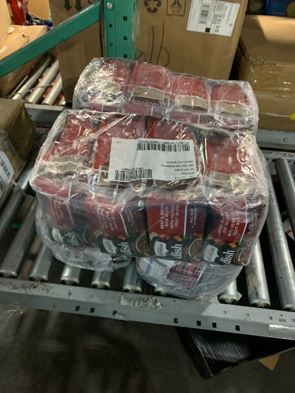 Photo 1 of ***EXP; (11/19/2025)******FACTORY SEALED***Rachael Ray Nutrish Dish Premium Natural Dry Dog Food, Beef & Brown Rice Recipe with Veggies, Fruit & Chicken, 3.75 Pounds 4 PACK OF 4 BAGS 16 BAGS TOTAL