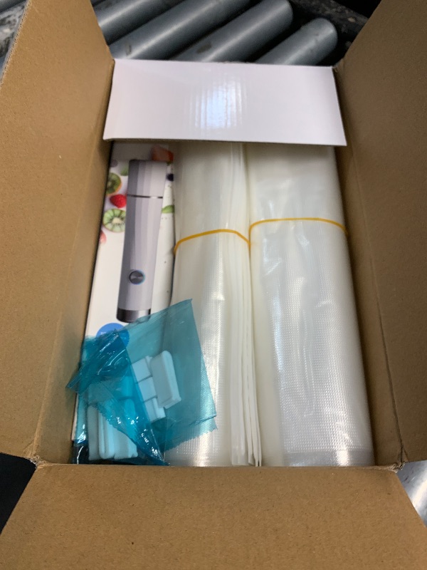 Photo 1 of (missing pieces) Kayiant Vacuum Sealer For Food (Compact Vacuum Sealers+ 30 Reusable Vacuum Bags), Powerful Handheld Vacuum Sealer for 10X Preservation & Fresh