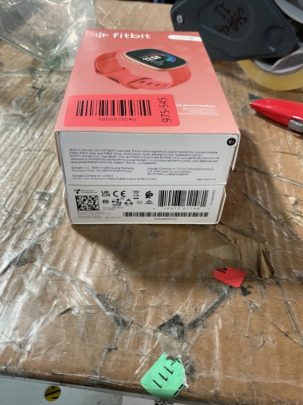 Photo 1 of * factory sealed *
Fitbit Versa 4 Fitness Smartwatch with Daily Readiness, GPS, 24/7 Heart Rate, 40+ Exercise Modes, Sleep Tracking and more, Pink Sand/Copper Rose, One Size (S & L Bands Included)