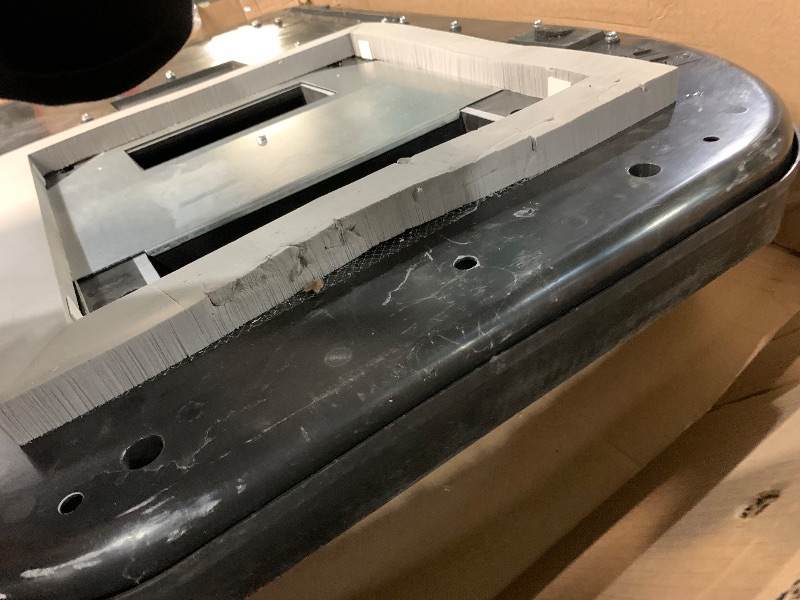 Photo 1 of ***DAMAGED - SEE NOTES/PICTURES***
Coleman Mach 8,15K BTU Roughneck RV A/C, Black, 37204-0795