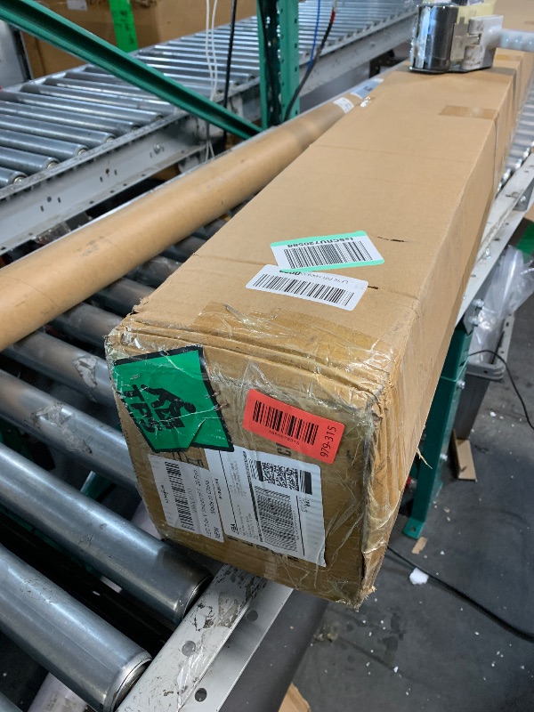 Photo 1 of LUMINOSUM 6ft LED Shop Light Fixture, 42W T8 Integrated LED Tube Light, Clear Cover 5000LM 6000K Cool White, V-Shaped Linkable, High Output Plug and Play, 270 Degree Lighting for Warehouse, 20 Pack