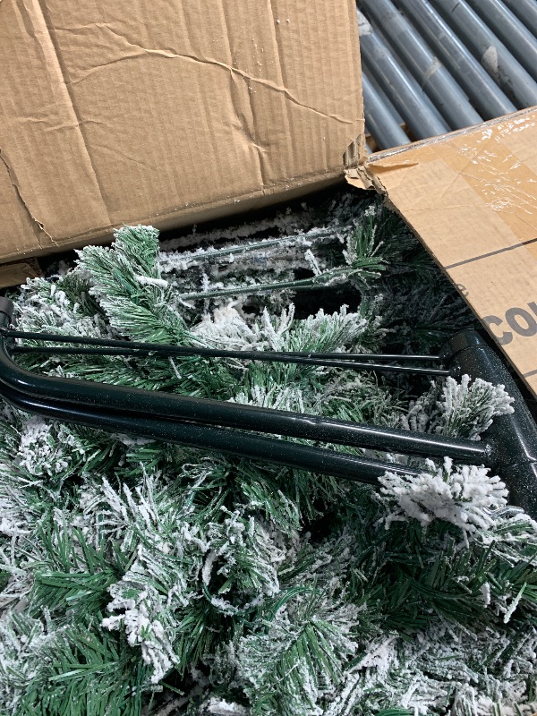 Photo 1 of **************MISSING PARTS, INCLUDING THE STAND***************
GarveeHome 9 ft Prelit Artificial Christmas Tree with Warm White Lights, Snow Flocked Full Xmas Tree with 1800 Branch Tips, 900 LED Lights & Foldable Stand, Green & White Christmas Decoration