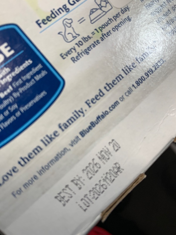 Photo 1 of ***EXPIRATION: 11/20/26 | FACTORY SEALED*** Blue Buffalo Delectables Natural Wet Dog Food Toppers Variety Pack, Tasty Chicken & Hearty Beef, Cuts in Gravy, 3-oz. (12 Pouches, 6 of Each Flavor)