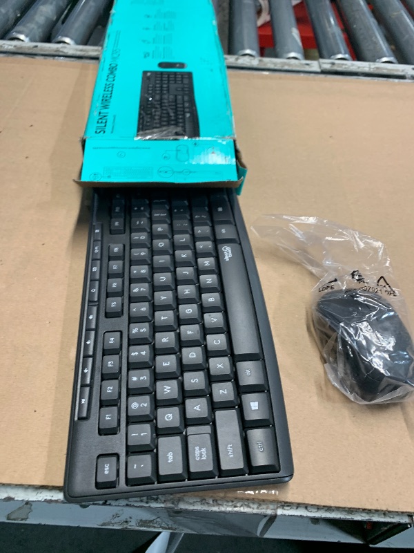 Photo 1 of (MISSING USB) Logitech MK295 Wireless Mouse & Keyboard Combo with SilentTouch Technology, Full Numpad, Advanced Optical Tracking, Lag-Free Wireless, 90% Less Noise - Graphite