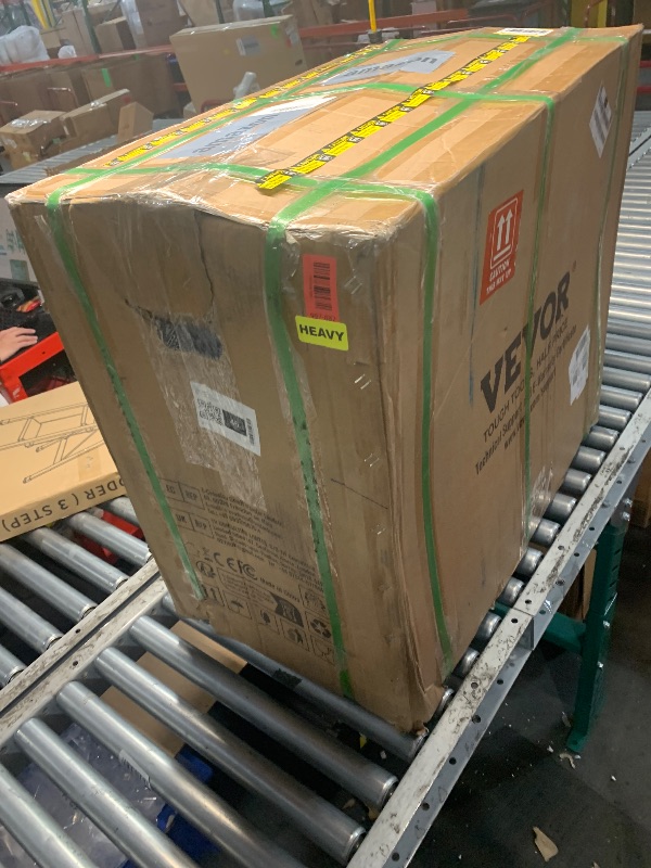 Photo 1 of ***FACTORY SEALED, BOX DAMAGED FROM SHIPPING*** VEVOR Commercial Beverage Dispenser, 4 Tanks 12 L / 12.7 QT Per Tank Juice Dispenser, 510W Stainless Steel Ice Tea Drink Machine with 45°F-54°F Cooling Temperature, for Cold Drink Restaurant Bar Party