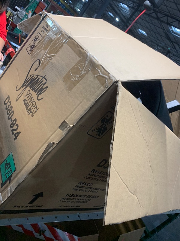 Photo 1 of *** partial set, missing unknown parts only unknown of any damage***
Signature Design by Ashley 25" Tallenger Modern Upholstered Swivel Counter Height Barstool, Set of 2, Black & Dark Brown