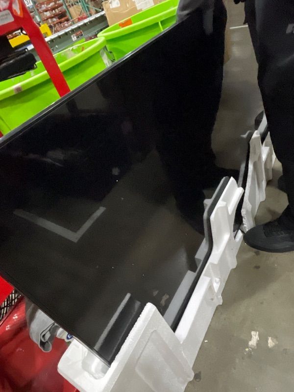 Photo 1 of *** SEE NOTES *** Samsung 65-Inch Class QLED Q7F Series Samsung Vision AI Smart TV (2025 Model, 65Q7F) Quantum HDR, Object Tracking Sound Lite, Q4 AI Gen1 Processor, 4K upscaling, Gaming Hub, Alexa Built-in