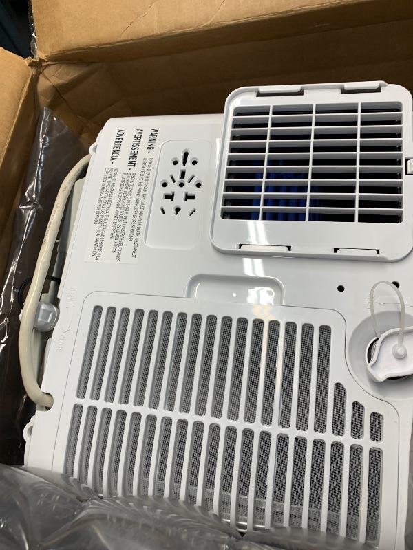 Photo 1 of *************FOR PARTS ONLY-NON-FUNCTIONAL, MISSING REMOTE**************
BLACK+DECKER Portable Air Conditioner, 8,000 BTU (3,950 BTU SACC) for Rooms up to 400 Sq. Ft., Portable AC with Follow Me Remote Control and Window Kit, BPACT08WT, White