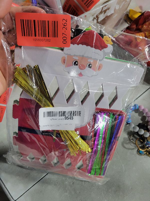 Photo 1 of 24 Packs DIY Christmas Cracker Kit No Snap Xmas Party Table Favors Snowflake Reindeer Christmas Party Cracker Candy Boxes for Holiday Dinner Decoration Gift