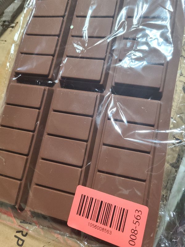 Photo 1 of Accfore 2 Pack Chocolate Bar Molds,Rectangle Silicone Wax Melt Bar Mold For Wickless Wax Melt Candles Chocolate Bakeware Molds