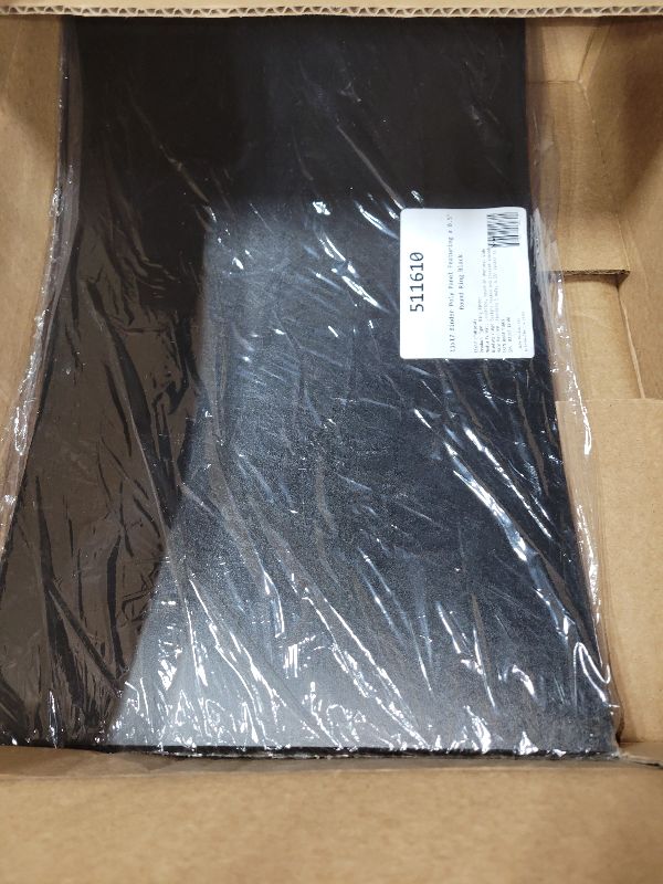 Photo 1 of 11x17 1/2-Inch Round Ring Poly Binder