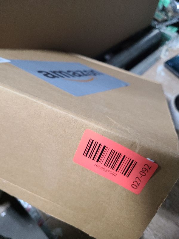 Photo 1 of 18Pcs Velvet Christmas Tree Ornaments Set, White Shatterproof Flocked Christmas Decorations Bulk for Tree, Classic Decorative Hanging Ball Ornaments for Xmas Holiday Home Party Decor