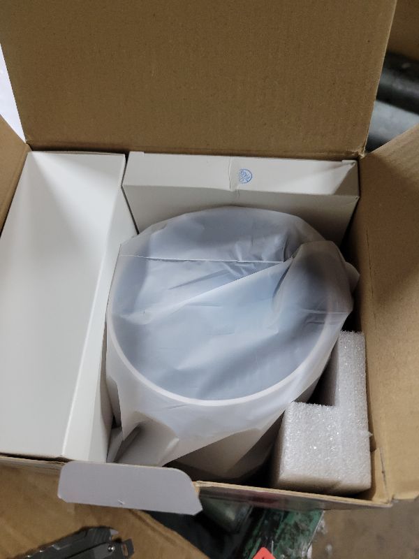 Photo 1 of [Electric Focus]Mini Portable Projector with 4K Support, Bluetooth 5.4 WIFI6, 5watt Sound Base Speaker, 260 ANSI, Android 11, 210° Rotation , Auto Keystone Correction Video Projector HY300 PLUS