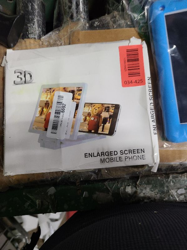 Photo 1 of 2026 New Large-Screen Mobile Phone Magnifying Glass