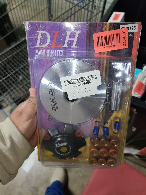 Photo 1 of 125cc 150cc Racing Scooter Variator Kit Variator Assembly Roller Drive Wheel with 10g 11g 12g Roller for Scooter Moped ATV 4 Stroke GY6 152QMI 157QMJ EngineFront Clutch, Red